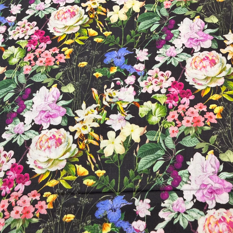 Spring roses floral Cotton Poplin Print Fabric – 100% Cotton - 147cm Wide - M2129