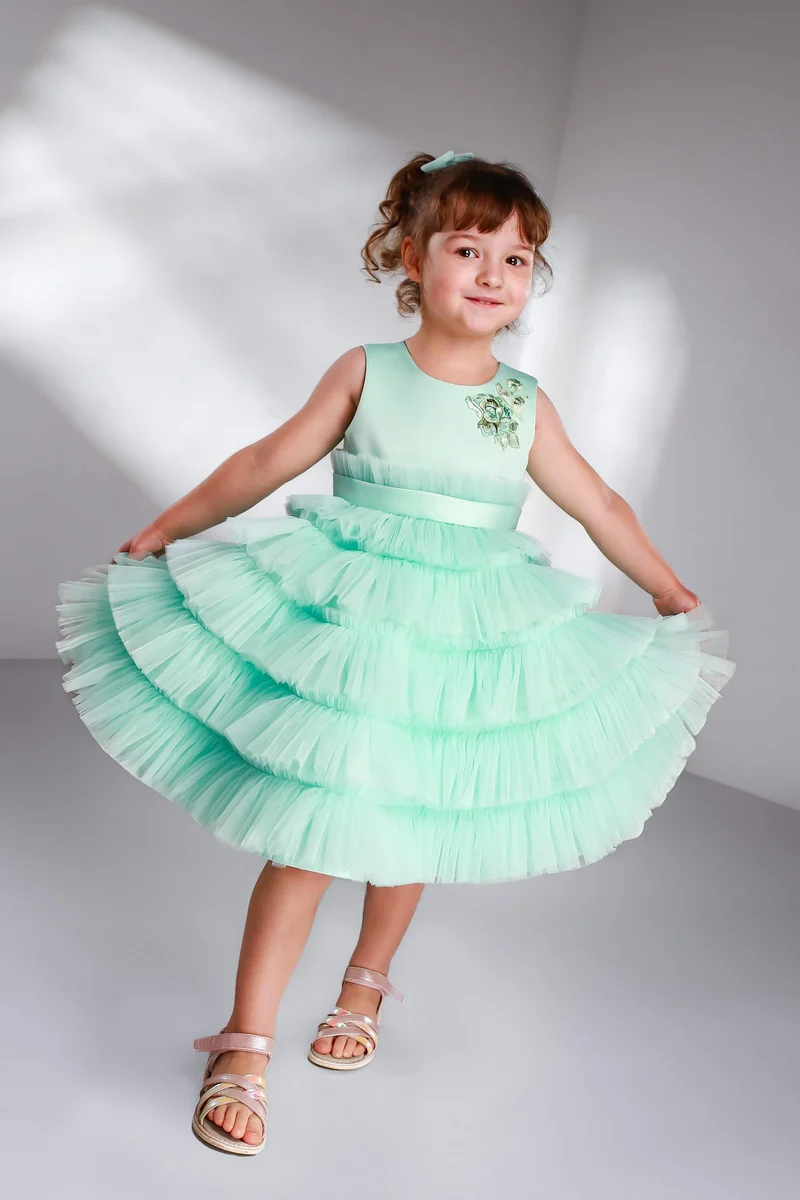 Kleinkinder Blumenmädchenkleid aus Satin, Tüll & Spitze – Sofort lieferbar, Hochzeit & festliche Anlässe (Gr. 98–104)