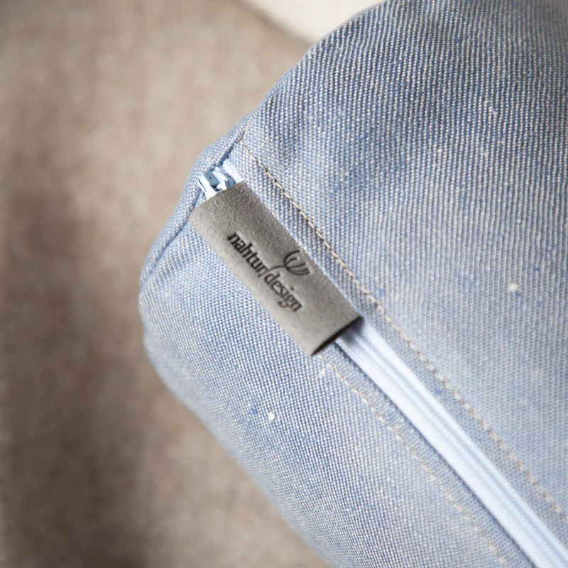 Nackenrolle aus Bioleinen-Denim | Naturfüllung