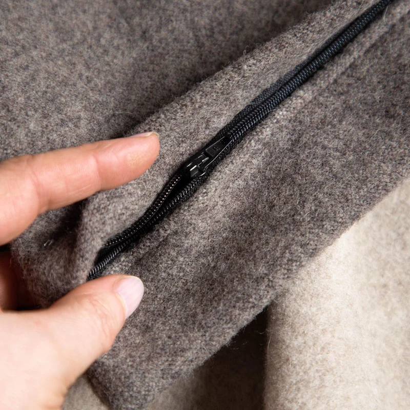 Kuschelkissen aus Flauschloden | 100 % Schurwolle