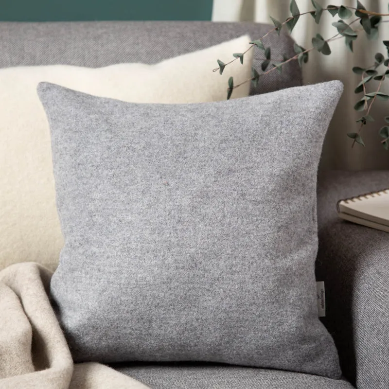 Kuschelkissen aus Flauschloden | 100 % Schurwolle