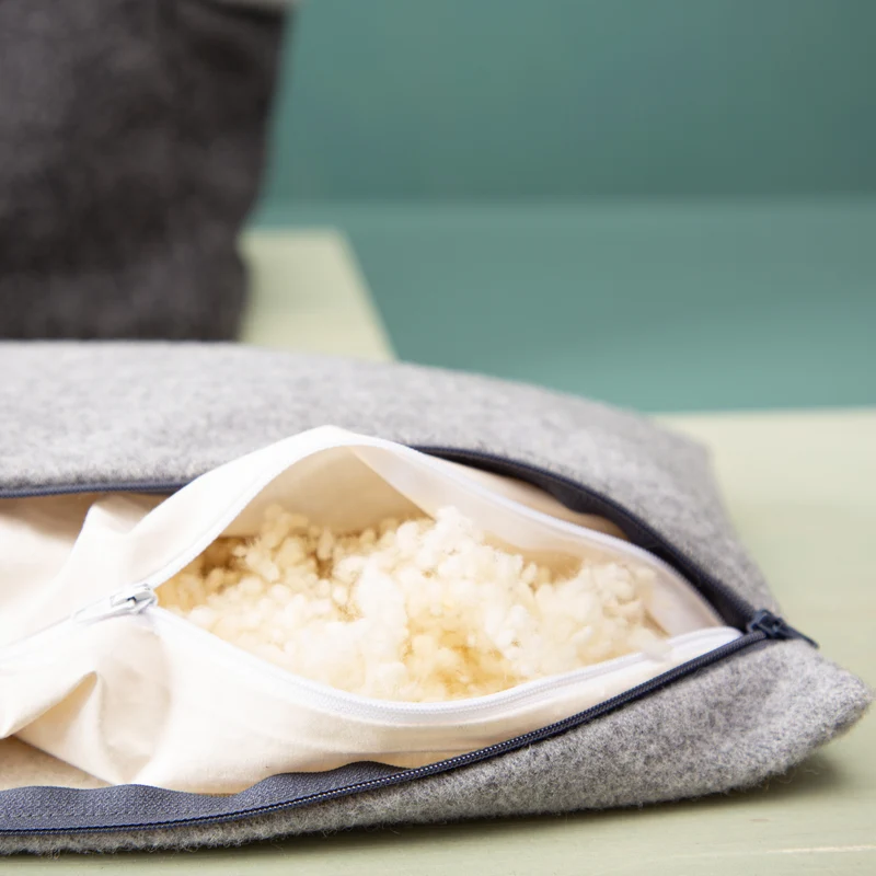 Kuschelkissen für die Hundetasche | Flauschloden & Wollfüllung