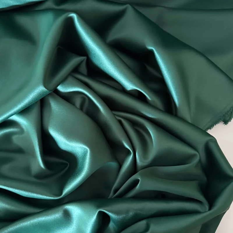 Satin Lycra Stoff Meterware – mit edlem Satinschimmer (Tannengrün)