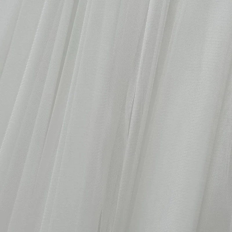 Tüll Stoff Meterware 300 cm breit – weich, matt & elastisch für Kleider & Deko