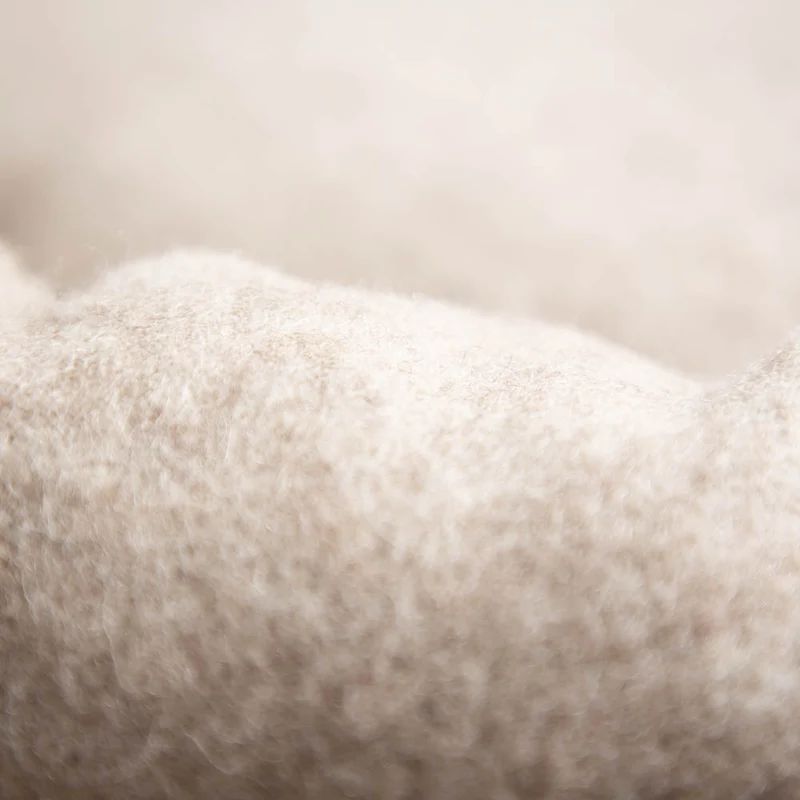 Premium Hundedonut | mongolische Merinowolle | Naturfüllungen