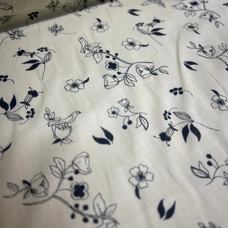 £5.99 Cream Bird Floral 100% Cotton Dress fabric M1400-49 Mtex