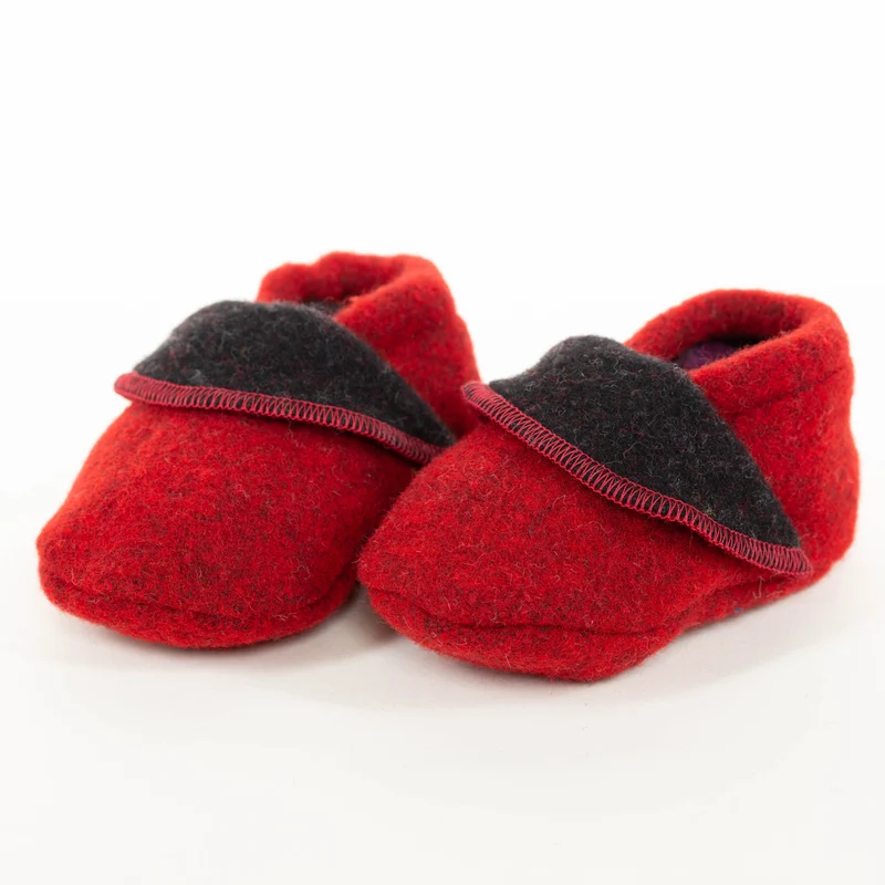 Babyschuhe aus Flauschloden | 100 % Schurwolle