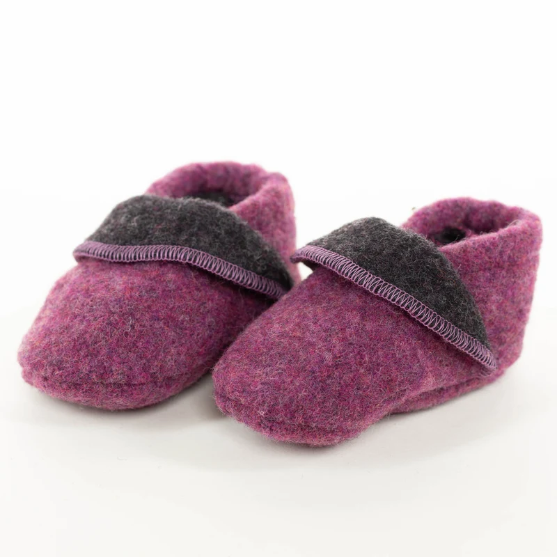Babyschuhe aus Flauschloden | 100 % Schurwolle