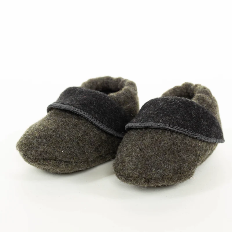 Babyschuhe aus Flauschloden | 100 % Schurwolle