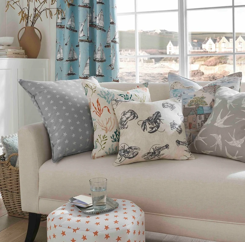 Baumwollstoff Schwalbenschwarm - hellblau