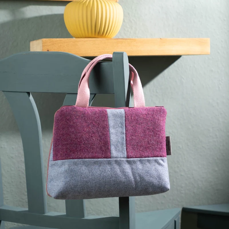 Kleine Handtasche aus Loden & Leinen