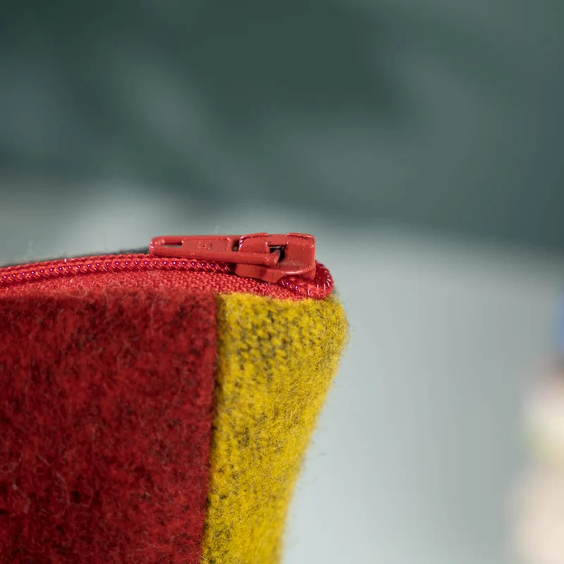 Kleine Handtasche aus Loden & Leinen