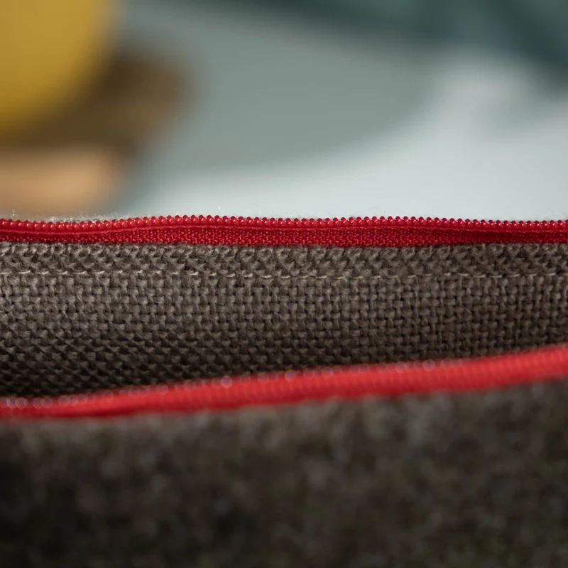 Kleine Handtasche aus Loden & Leinen