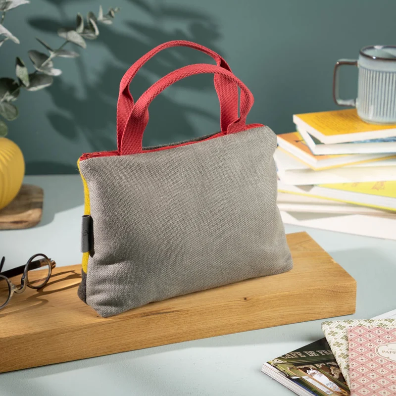 Kleine Handtasche aus Loden & Leinen