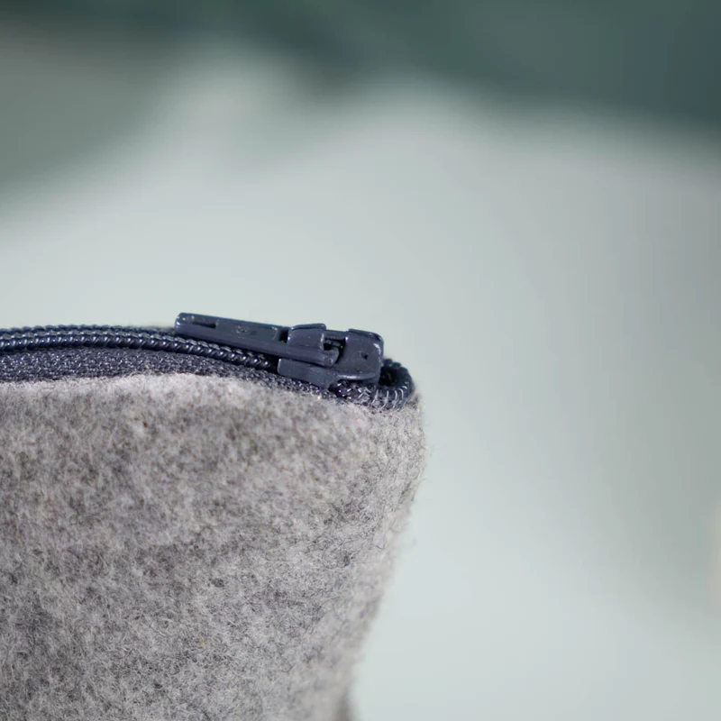 Kleine Handtasche aus Loden & Leinen