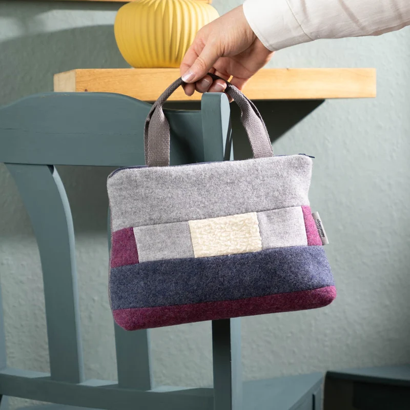 Kleine Handtasche aus Loden & Leinen