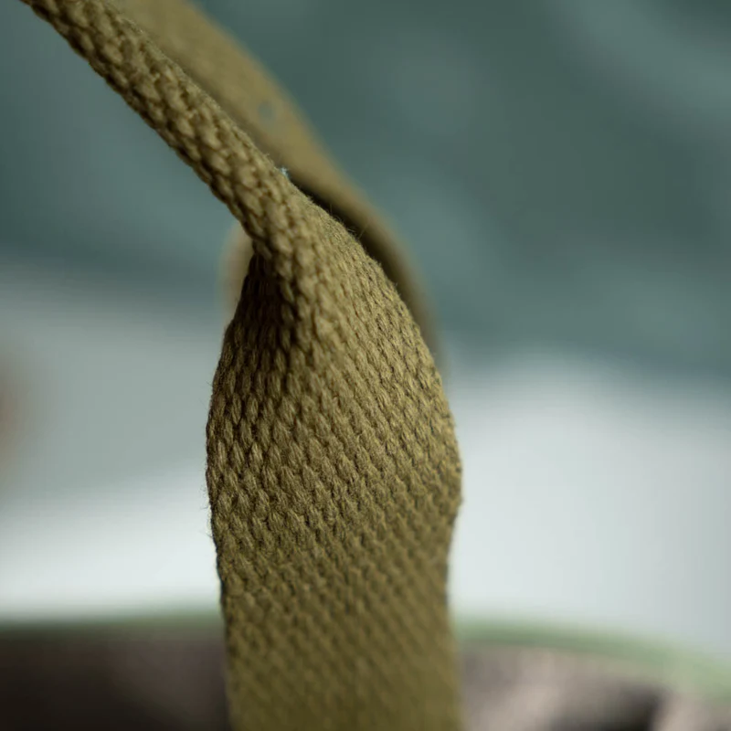 Kleine Handtasche aus Loden & Leinen