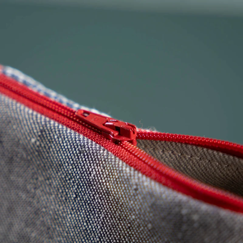 Kulturtasche aus Leinen | Unikat aus unserem Zuschnitt