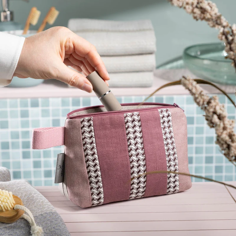 Kulturtasche aus Leinen | Unikat aus unserem Zuschnitt