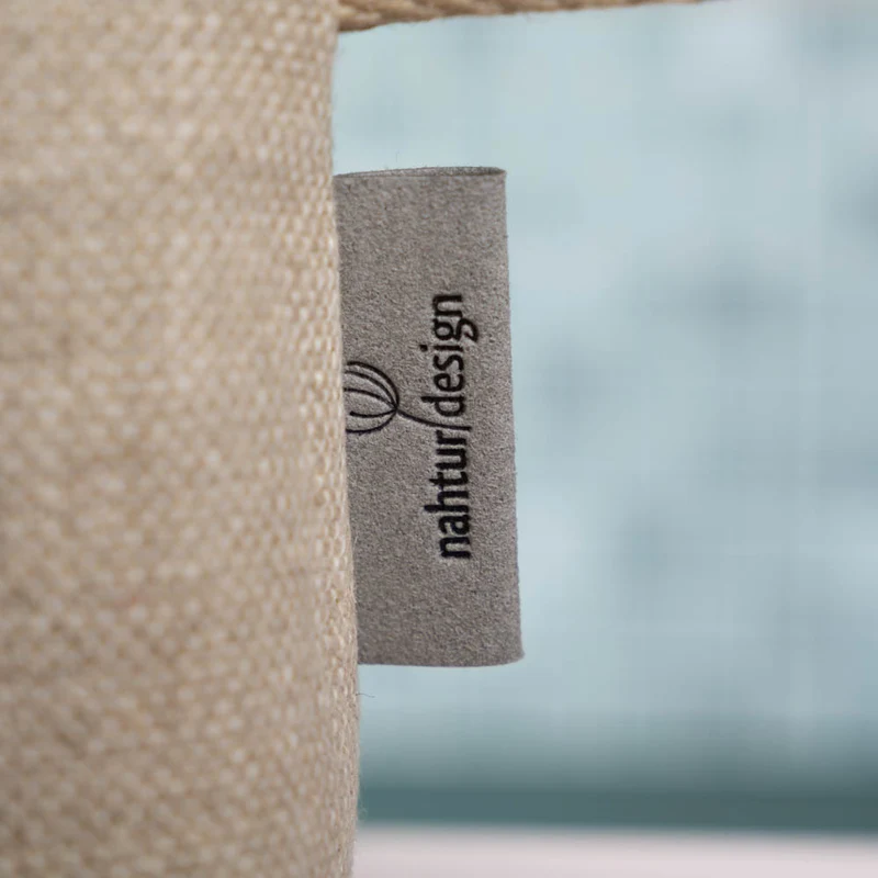 Kulturtasche aus Leinen | Unikat aus unserem Zuschnitt