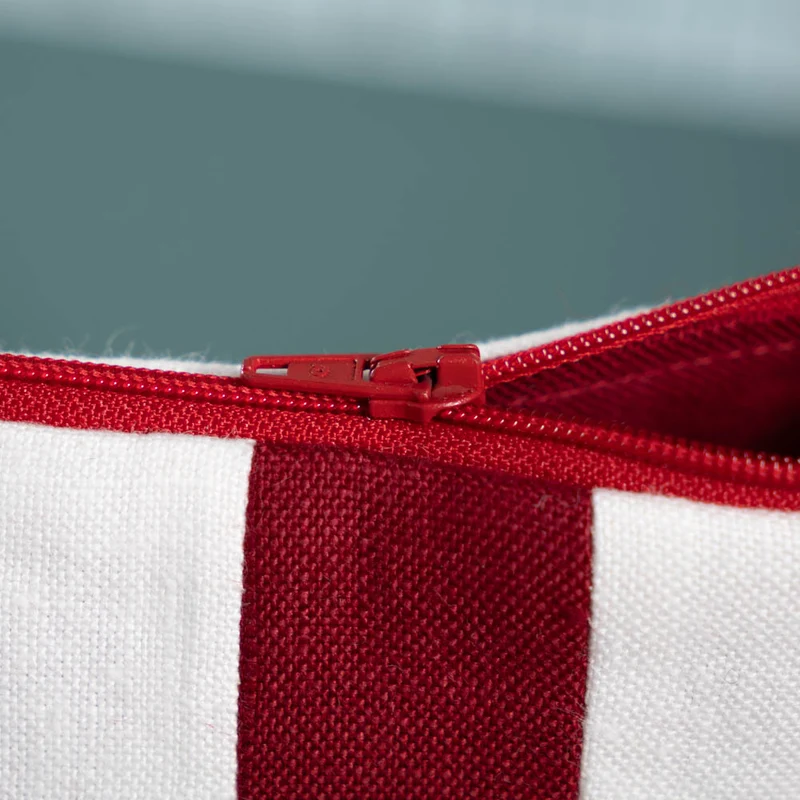 Kulturtasche aus Leinen | Unikat aus unserem Zuschnitt