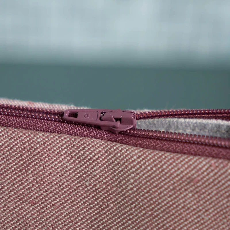 Kulturtasche aus Leinen | Unikat aus unserem Zuschnitt