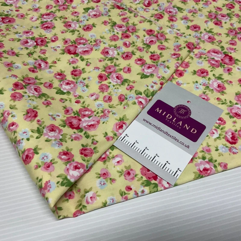 Classic Rose Floral Cotton Poplin dress Fabric Sold by the meter M1895