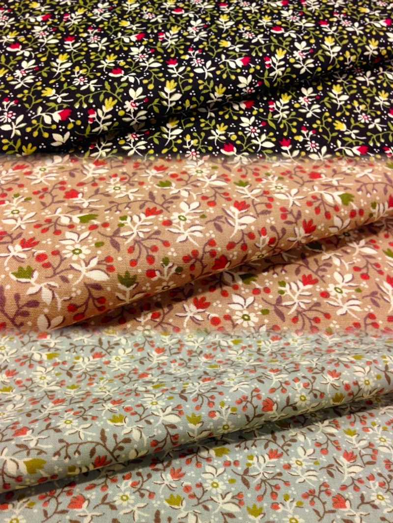 100% Cotton Printed Fabric 58" Wide - Small Floral M120
