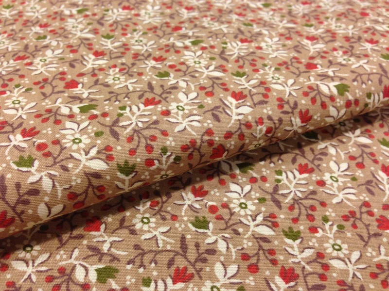 100% Cotton Printed Fabric 58" Wide - Small Floral M120