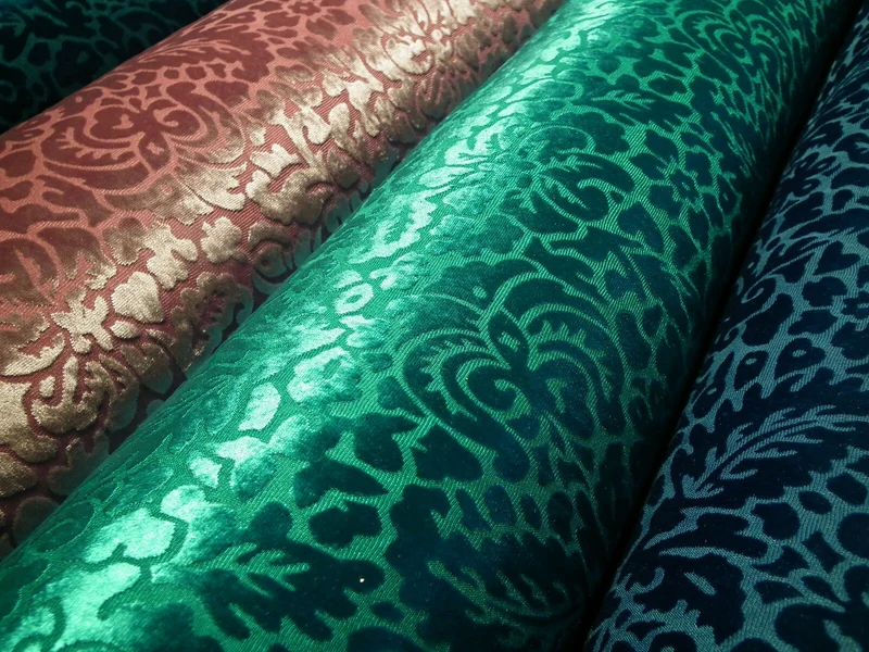 Floral Burnout 2-Way Stretch Velvet Fabric 58" M180