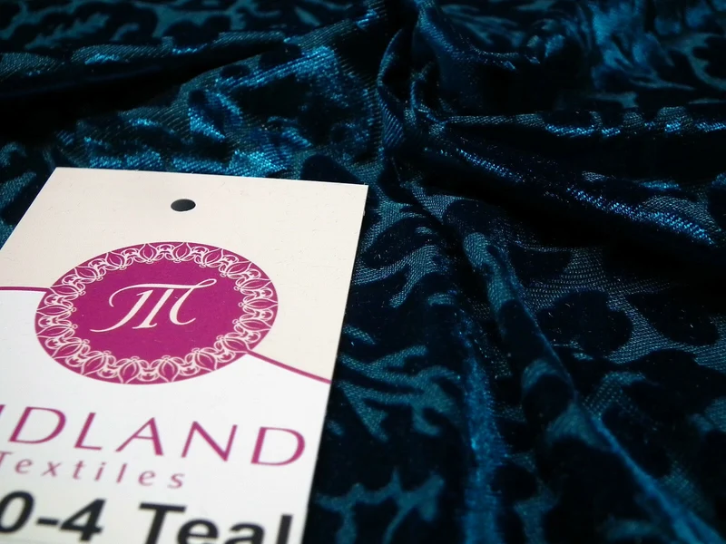 Floral Burnout 2-Way Stretch Velvet Fabric 58" M180
