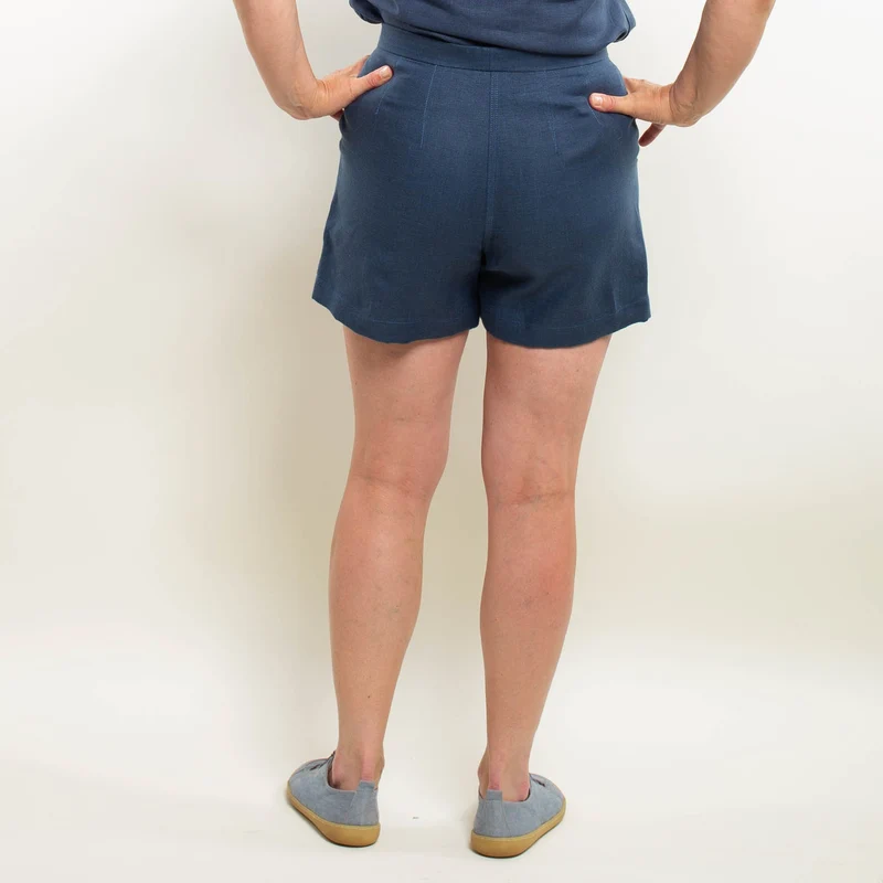 Leinenshorts Damen mit Bundfalten | Einzelstücke