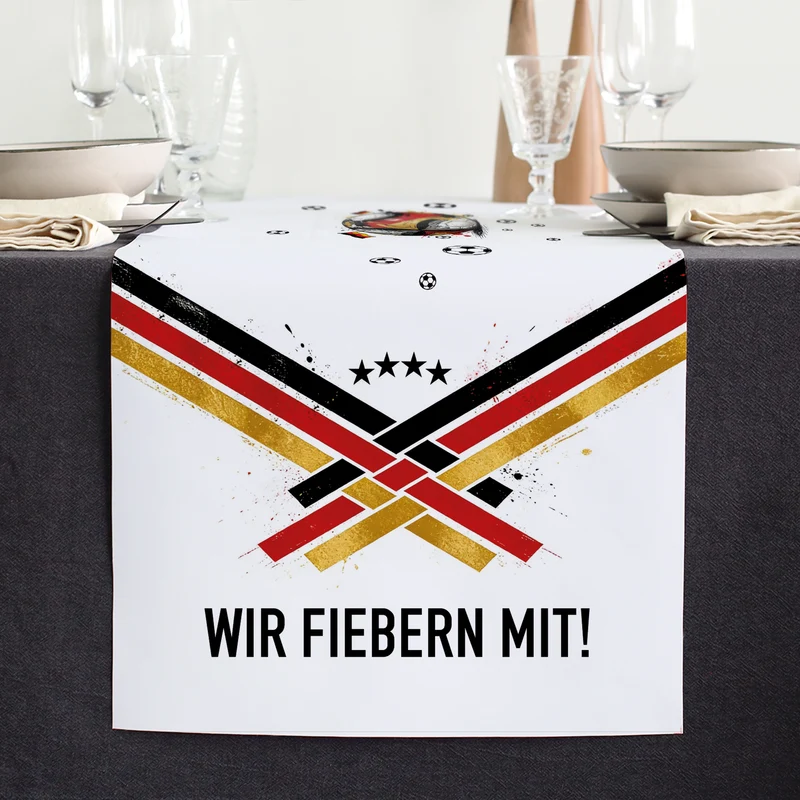 Fußball Tischläufer personalisiert mit Wunschtext | Deutschland Tisch Deko für WM, EM & Public Viewing