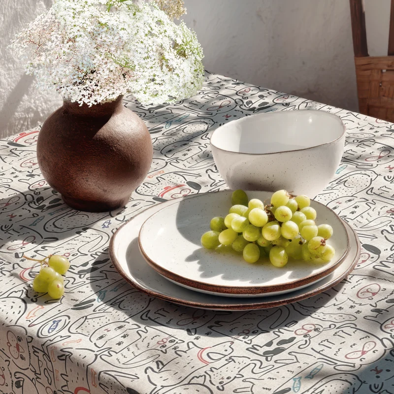 Jacquard Tischdecke aus beschichteter Baumwolle mit Fleckenschutz DP160 Hunde und Katzen eckig rund oval
