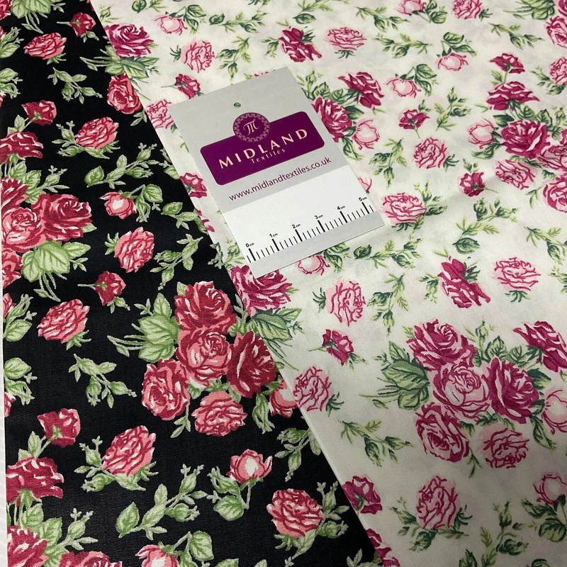 Floral Roses Bunches vintage style Cotton Poplin dress Fabric M1920
