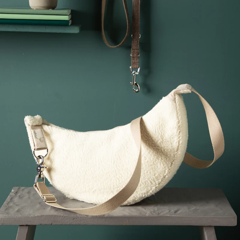 Moon Bag Teddy | ungefärbter Wollplüsch aus Schurwolle