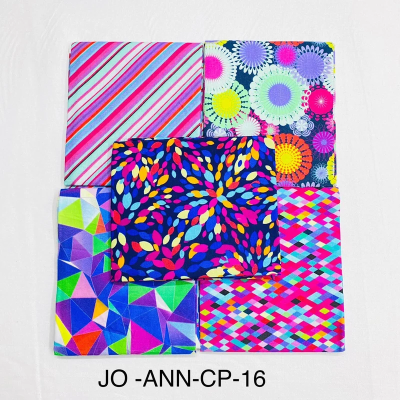 5 Piece 100% Cotton 5 Designs Fat Quarter Bundle - 45cm x 53cm Fabric M1981