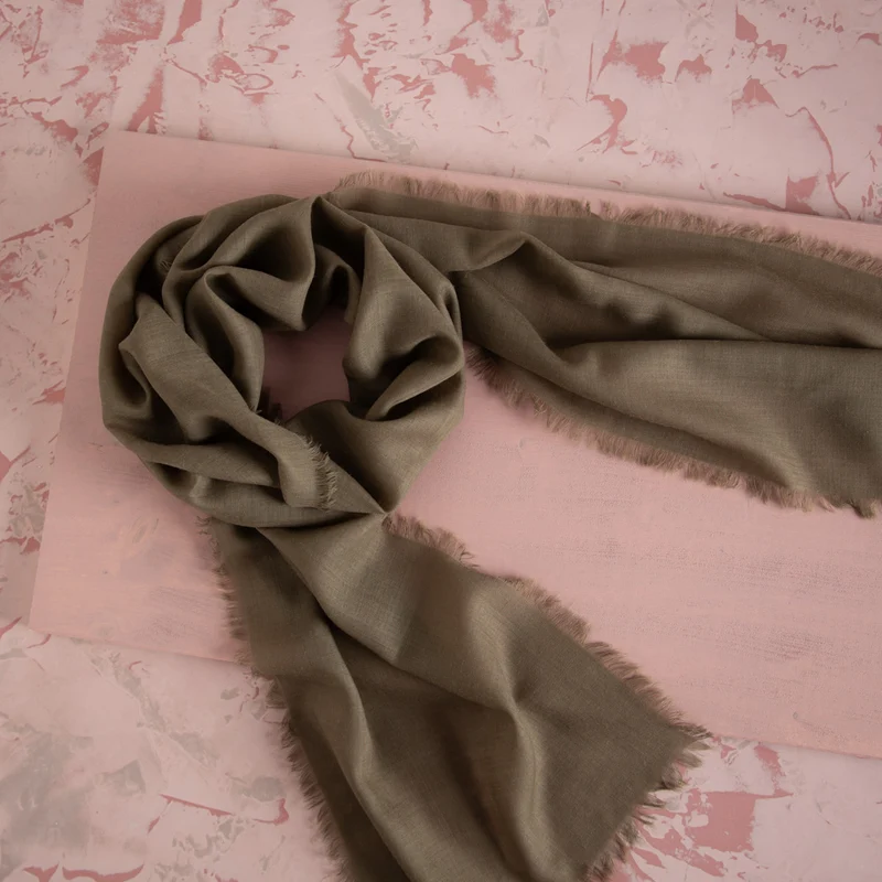 Hauchfeiner Schal aus Merinowolle kbT | 35 × 200 cm