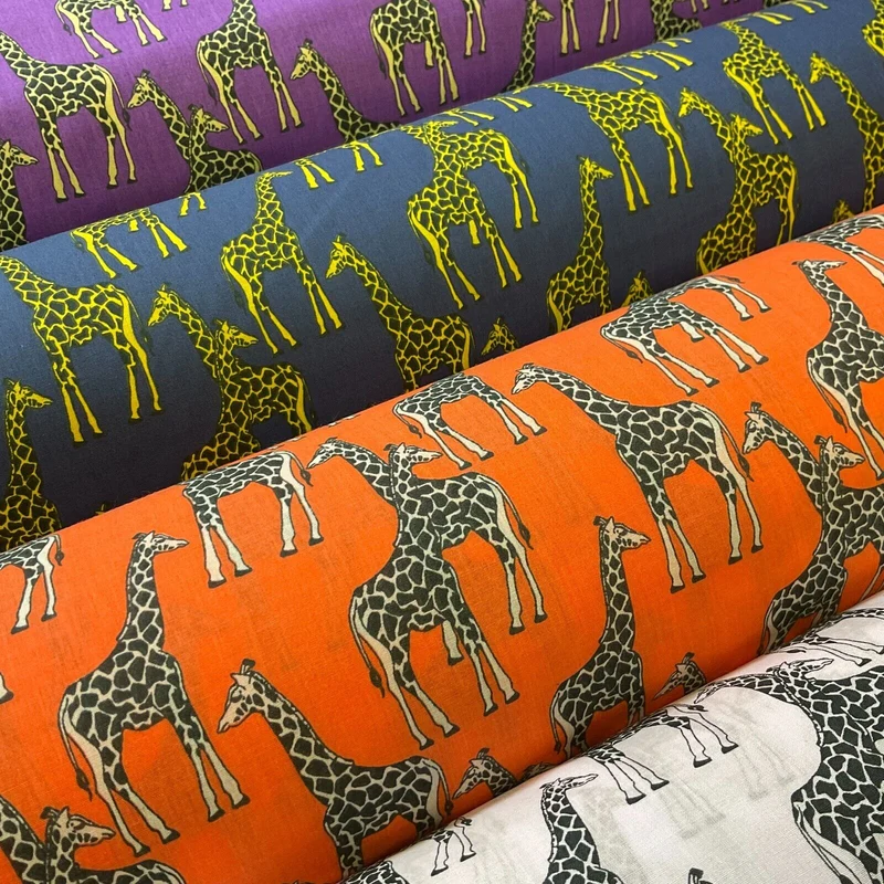Giraffe Animal Print Poly Cotton Fabric 110cm Wide M1706
