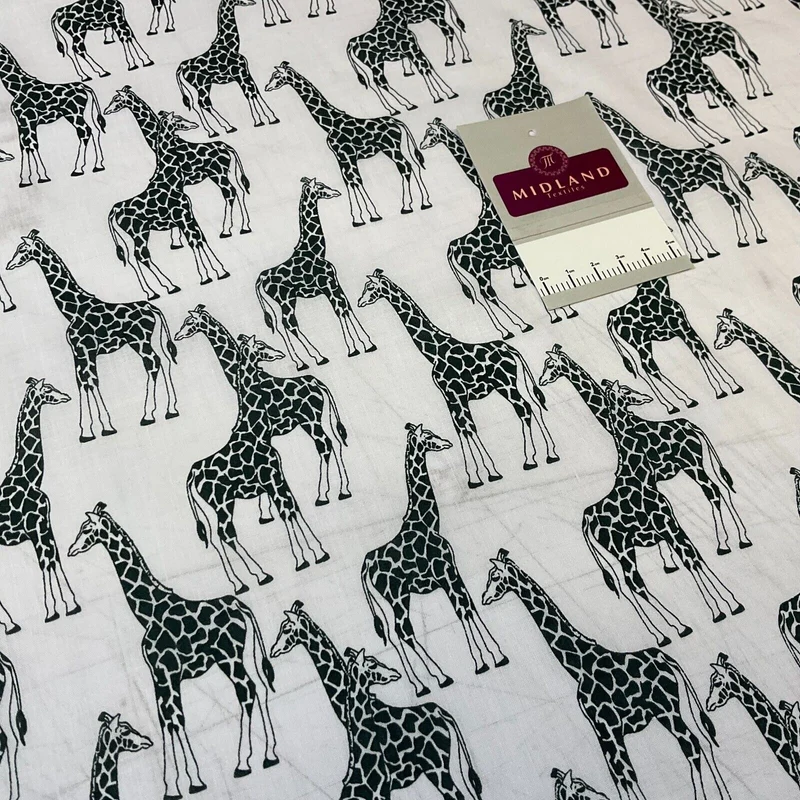 Giraffe Animal Print Poly Cotton Fabric 110cm Wide M1706