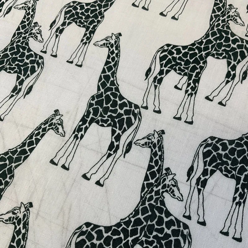 Giraffe Animal Print Poly Cotton Fabric 110cm Wide M1706