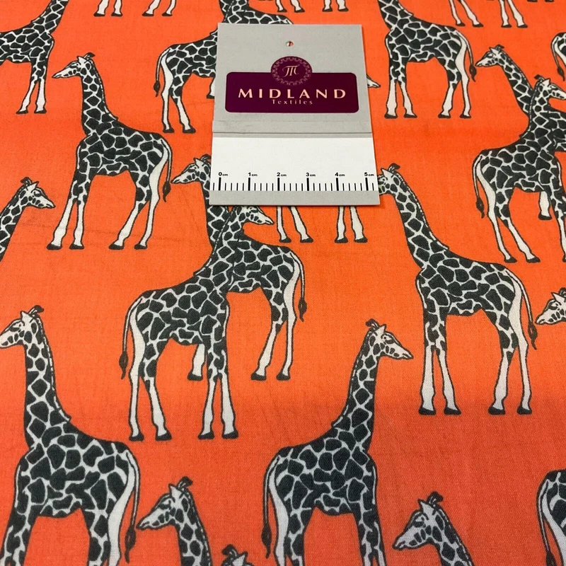 Giraffe Animal Print Poly Cotton Fabric 110cm Wide M1706