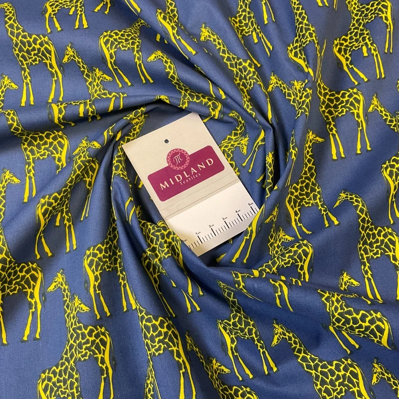 Giraffe Animal Print Poly Cotton Fabric 110cm Wide M1706