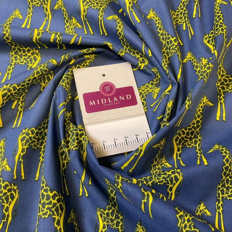 Giraffe Animal Print Poly Cotton Fabric 110cm Wide M1706