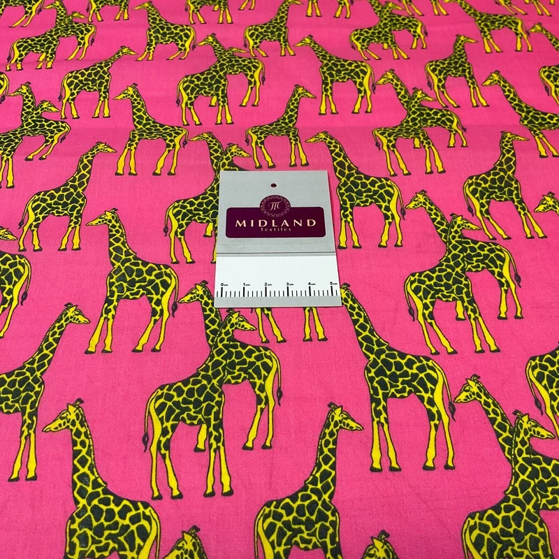 Giraffe Animal Print Poly Cotton Fabric 110cm Wide M1706