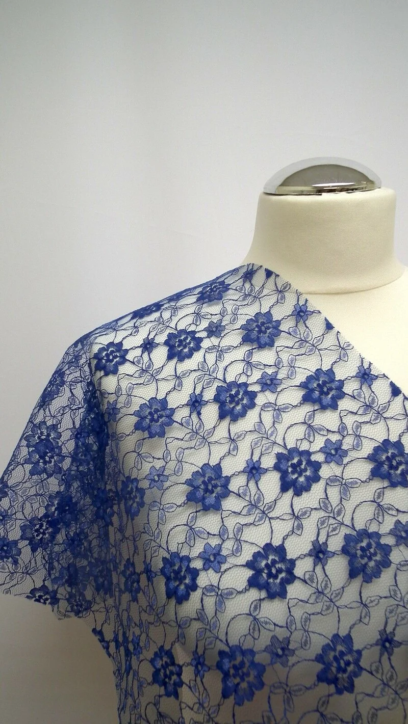 Floral Lace Net Fabric (Per Metre) Midtex 45" Wide M184