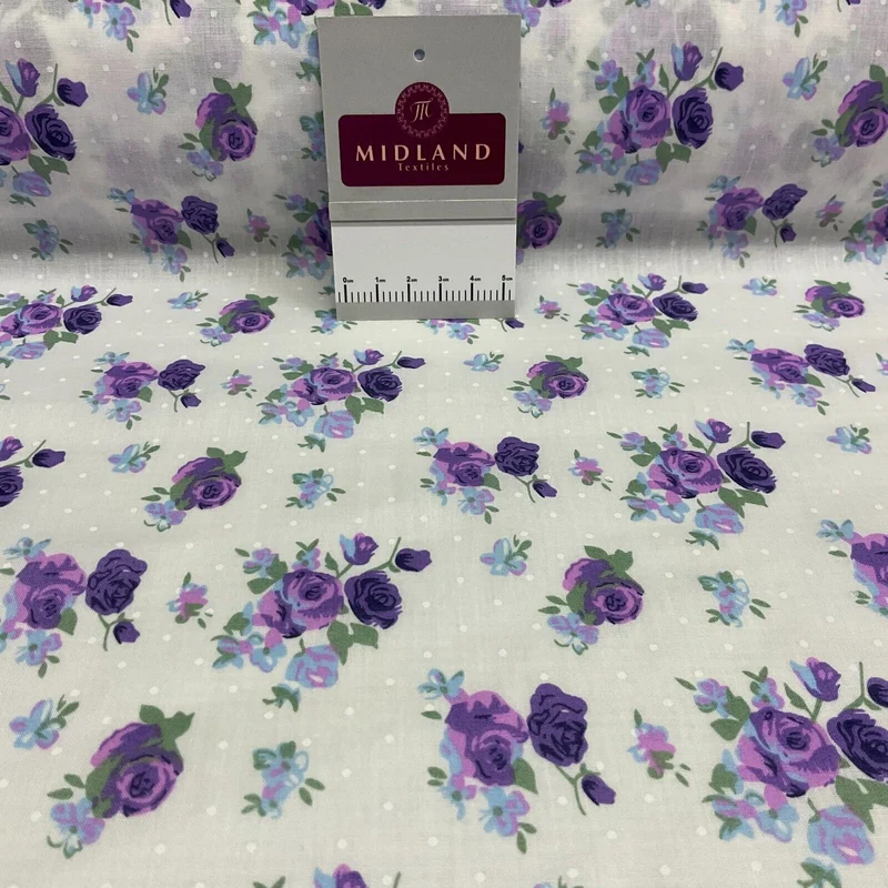 Vintage Floral Roses printed Poly cotton fabric 110cm Wide M1704