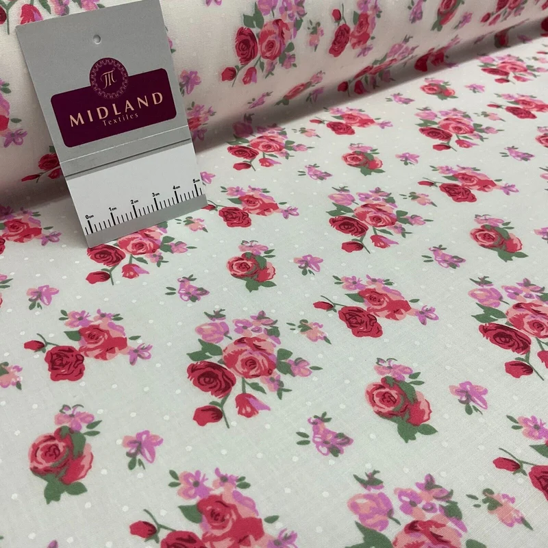 Vintage Floral Roses printed Poly cotton fabric 110cm Wide M1704