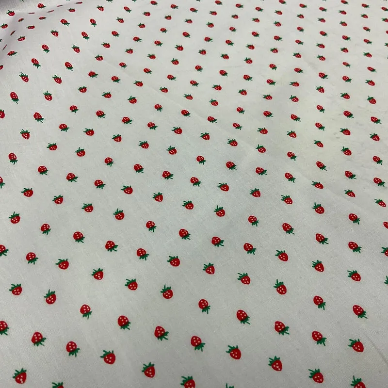 White Strawberry Strawberries Fruit Poly cotton printed fabric 110cm wide M1700