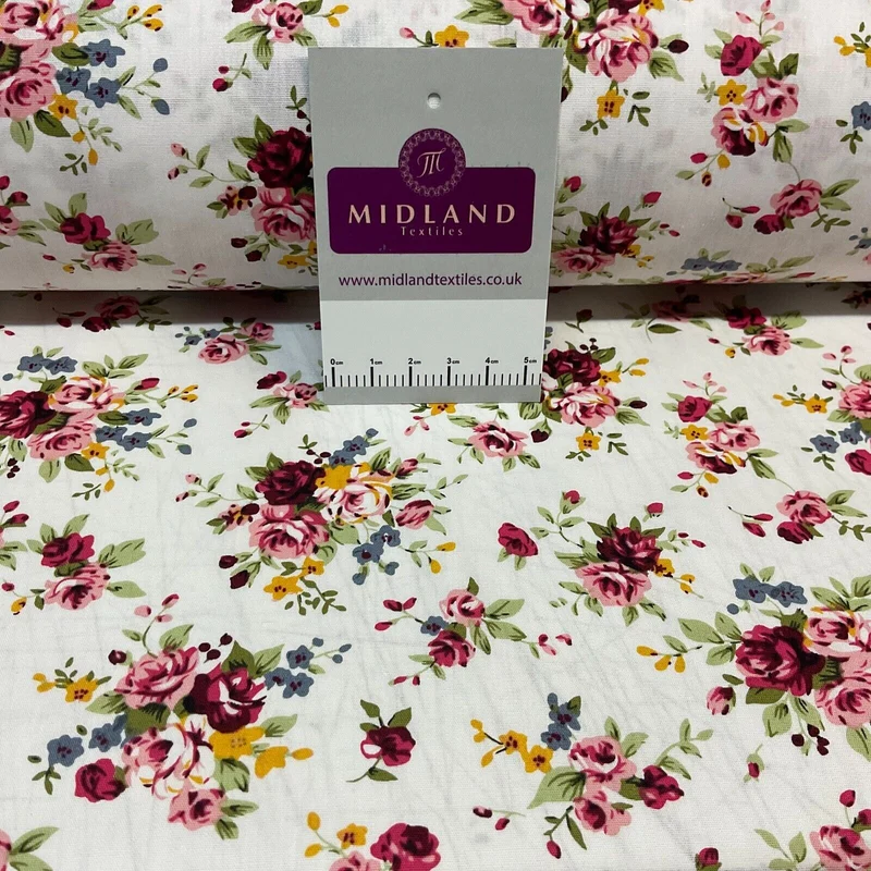 Vintage Rose Floral 100% cotton printed dress craft fabric 150cm wide M1735